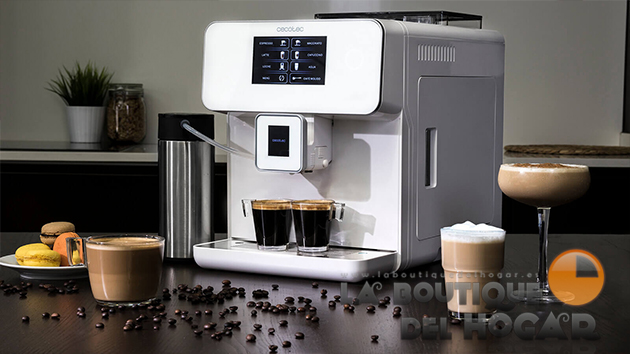 Cafetera Cecotec Power Matic-ccino 8000 de 19 Bares con depósito de leche