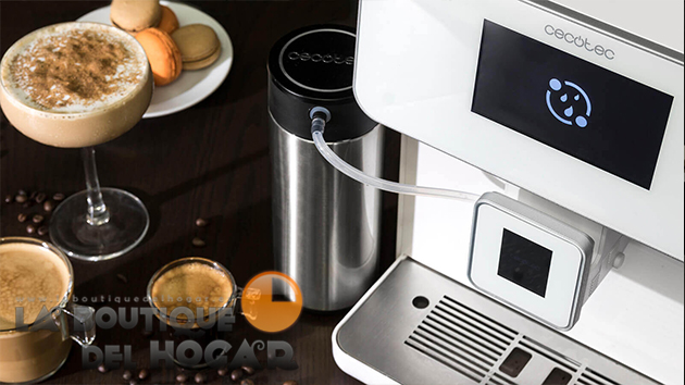 Cafetera Cecotec Power Matic-ccino 8000 de 19 Bares con depósito de leche
