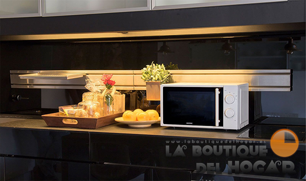 Microondas Cecotec White color blanco de 20 litros con 700W de potencia