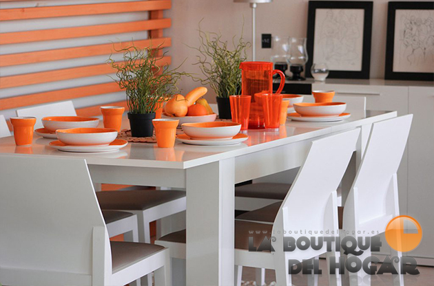 Mesa Extensible para salón comedor o cocina Modelo Práctico