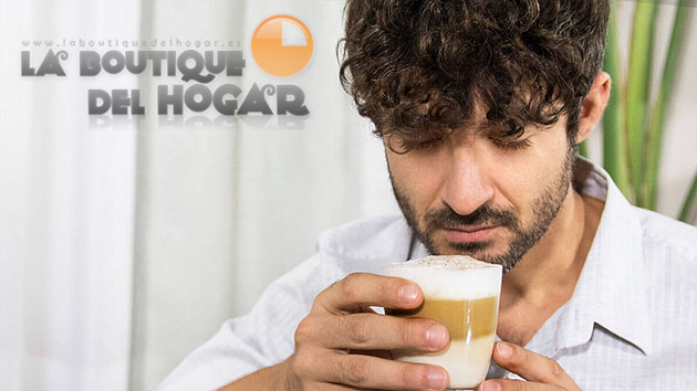 Cafetera Cecotec Power Matic-ccino 7000 de 19 Bares con depósito de leche