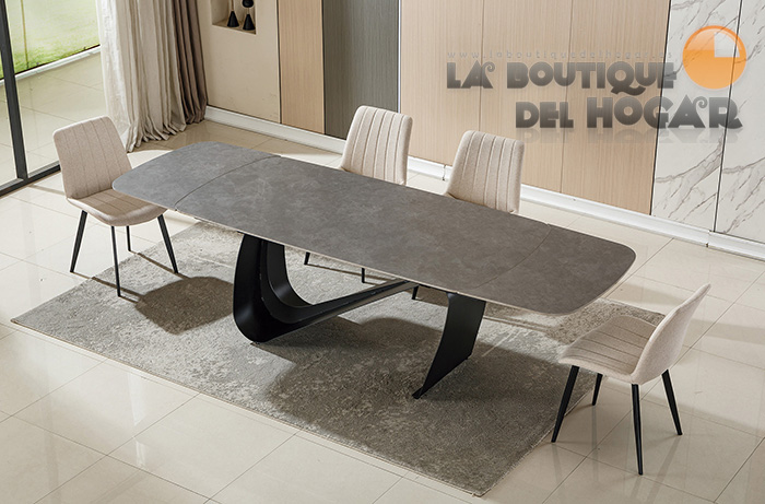 Mesa de comedor extensible negra con patas metálicas Otsana
