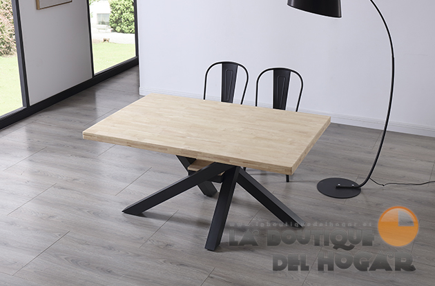 Mesa de comedor fija con patas metálicas y tablero de Roble Modelo Xena