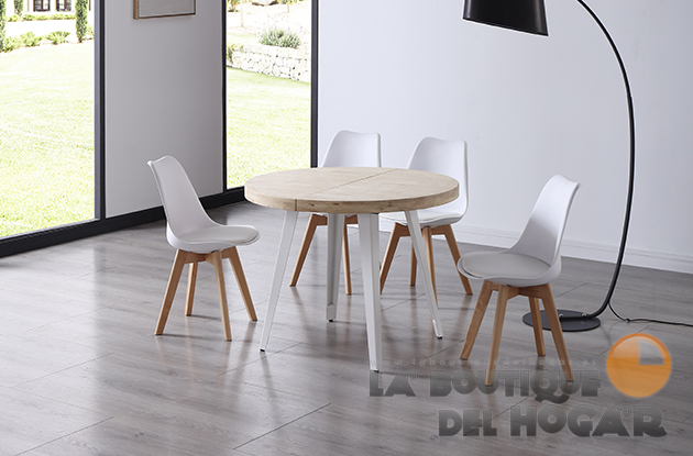 Mesa de comedor extensible blanca con patas metálicas y tablero de Roble Nordish Modelo Berg