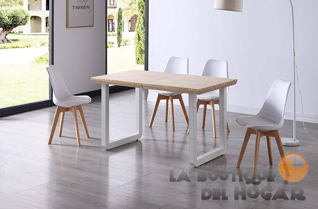 Mesa de comedor extensible blanca con patas metálicas y tablero de Roble Nordish Modelo Romal