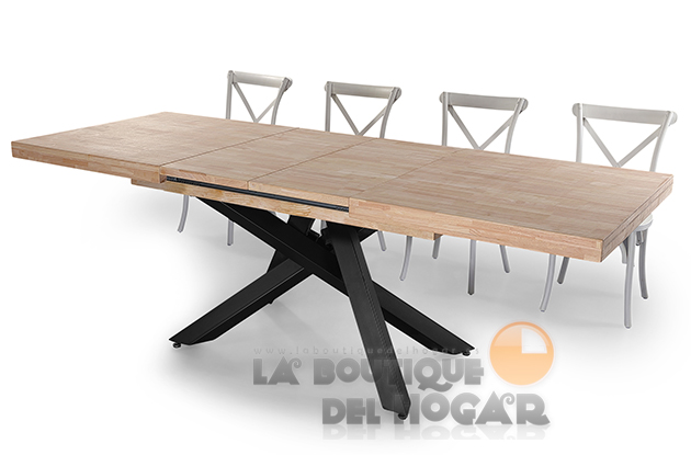 Mesa de comedor extensible negra con patas metálicas y tablero de Roble Nordish Modelo Xena