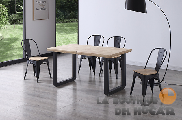 Mesa de comedor extensible negra con patas metálicas y tablero de Roble Nordish Modelo Romal